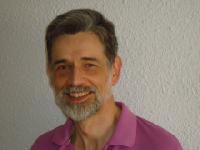Carlos González